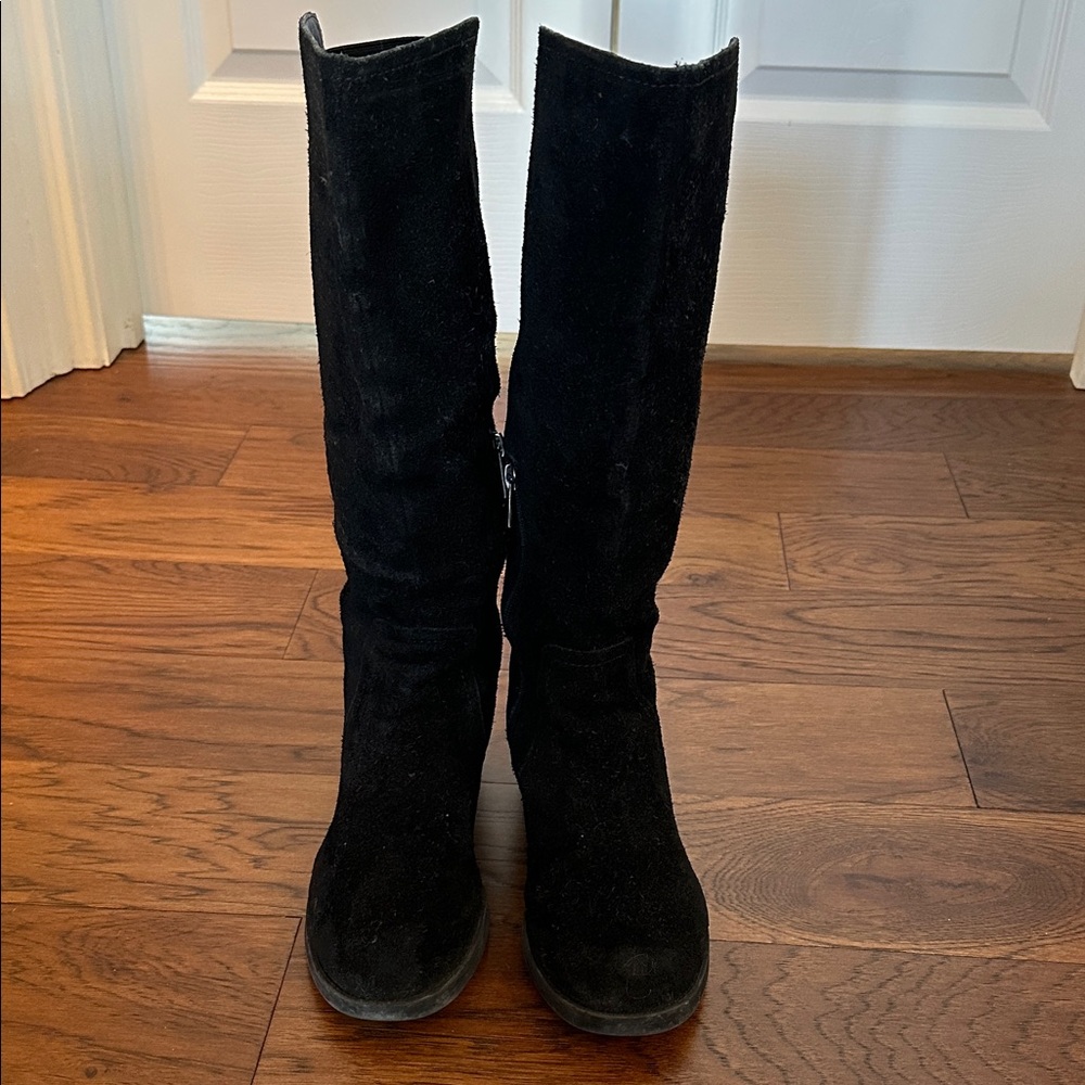 Lucky brand tall suede Boots